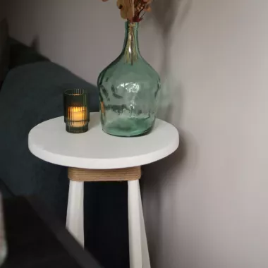 Guéridon en bois relooké